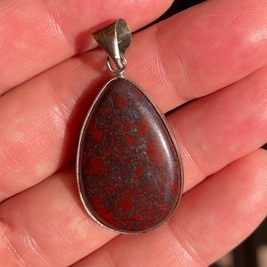 Poppy jasper pendant